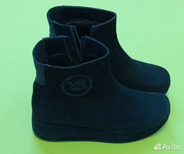 Ботинки новые Риззано, 40-41 размер