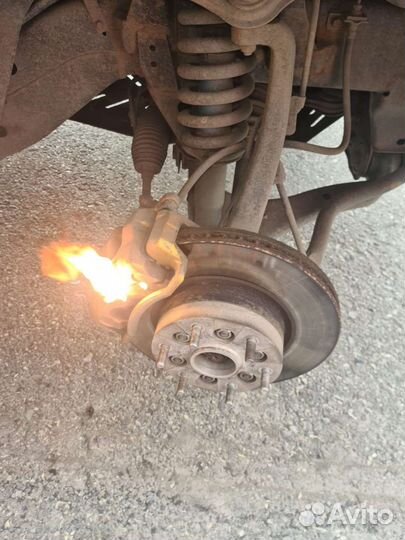 Аппарат лазерной чистки, резки и сварки