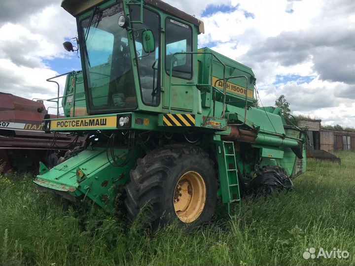 Комбайн Ростсельмаш Дон 1500Б, 2003