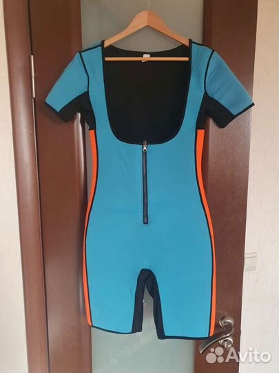 Костюм из неопрена