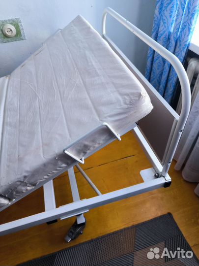 Кровать для лежачих больных бу