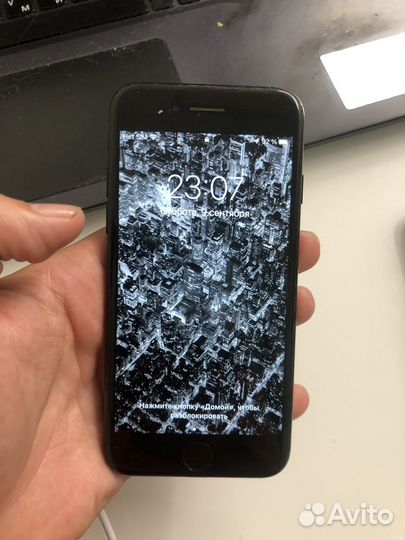 Телефон iPhone 7 128gb