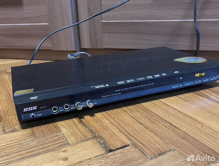 DVD плеер с караоке BBK