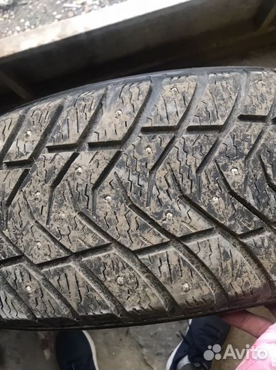 Yokohama Ice Guard IG65 215/60 R17 50B