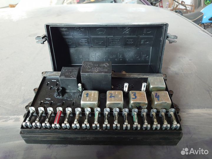 Блок монтажный старого образца иж 2126, ваз