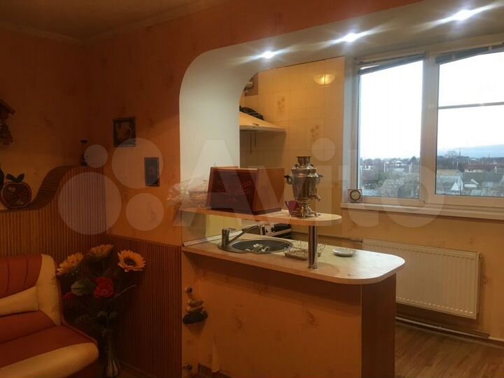 2-к. квартира, 69 м², 4/4 эт.