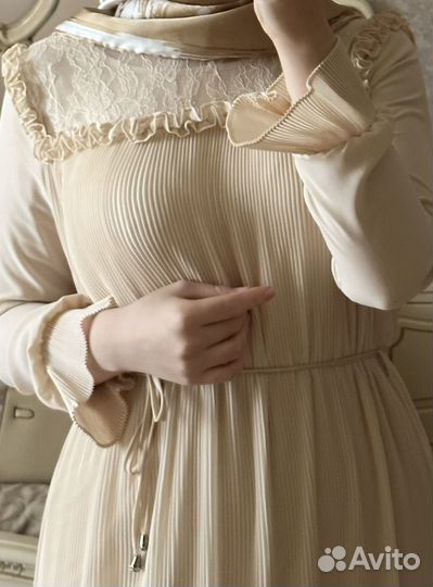 Вечернее платье