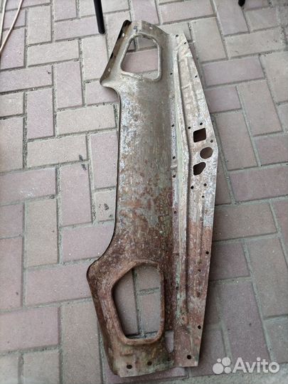 Продаю Звездовую панель замка капота