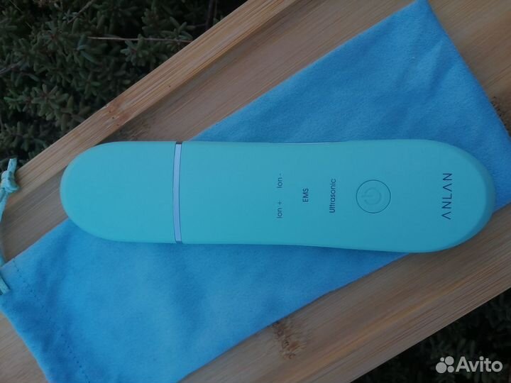 Ультразвуковой скрабер для лица