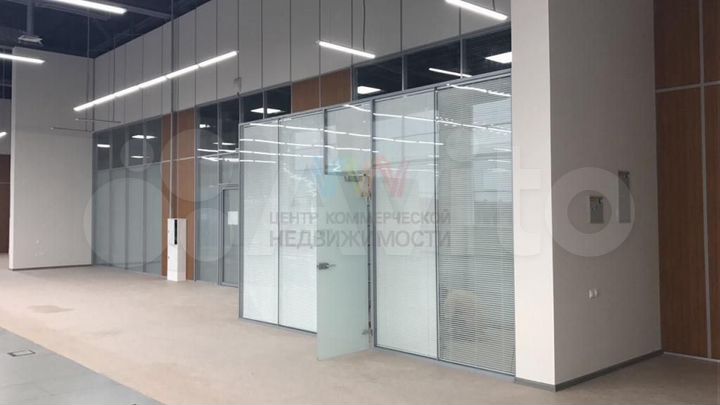 Офис 2000 м2 в бц на Пархоменко