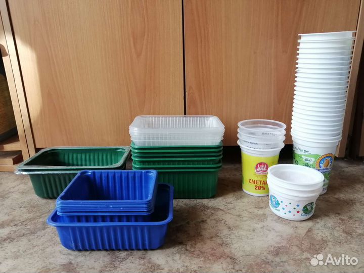 Контейнеры и стаканчики для рассады