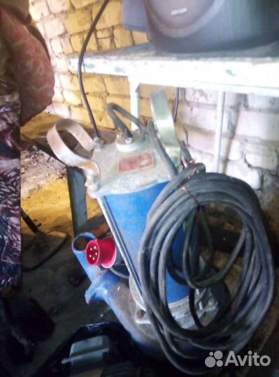 Погружной электро водяной насос