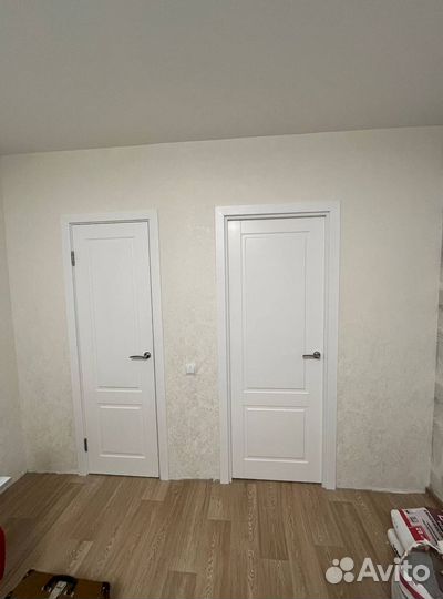 Межкомнатные двери с декоративной отделкой