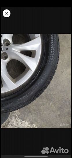 R17 Nokian Tyres Hakkapeliitta 8 SUV 235/55, PCD 5x105 DIA 14