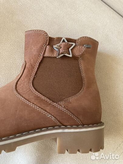 Ботинки для девочки демисезонные 33 размер