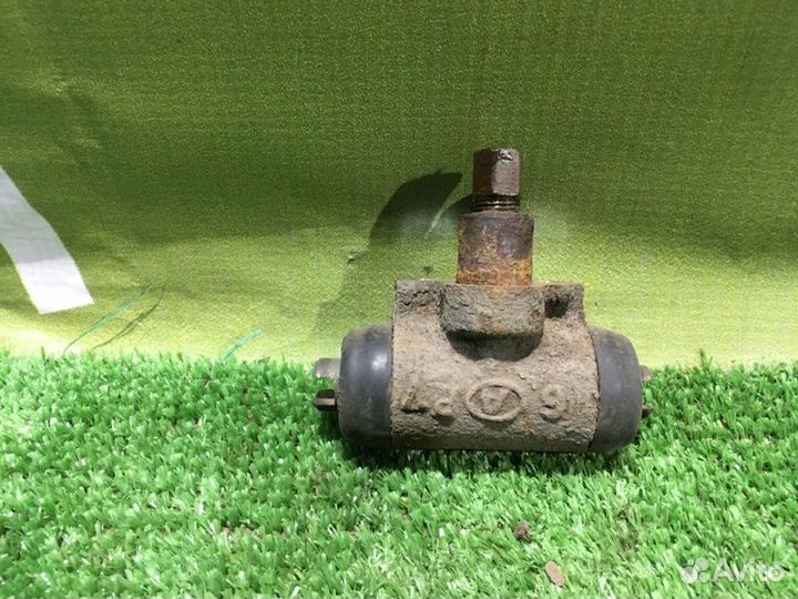 Цилиндр тормозной задний Nissan Tiida Latio SC11