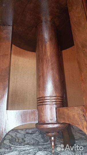 Стул для пианино