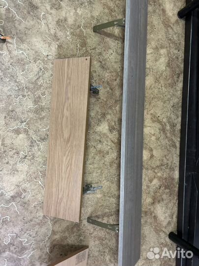 Полочки на стену книжные