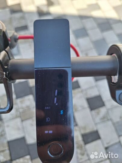 Электросамокат Xiaomi Mi Electric Scooter