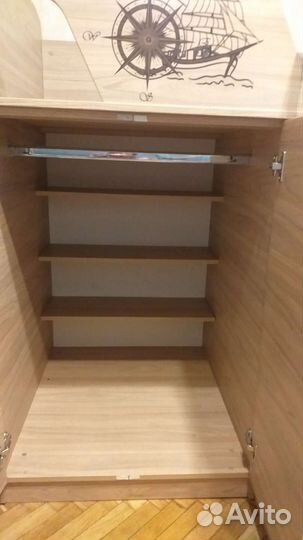 Кровать чердак со столом