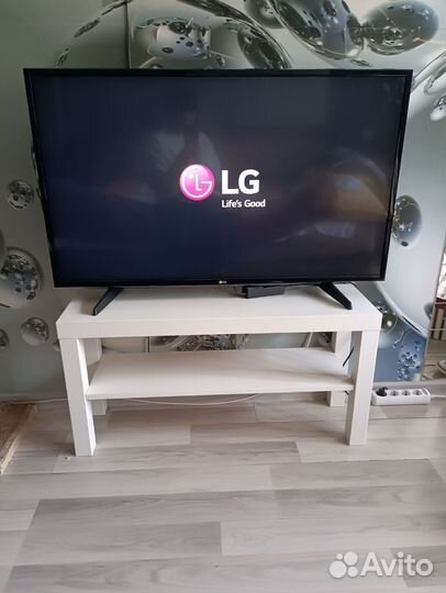 Телевизор LG 43LJ510v