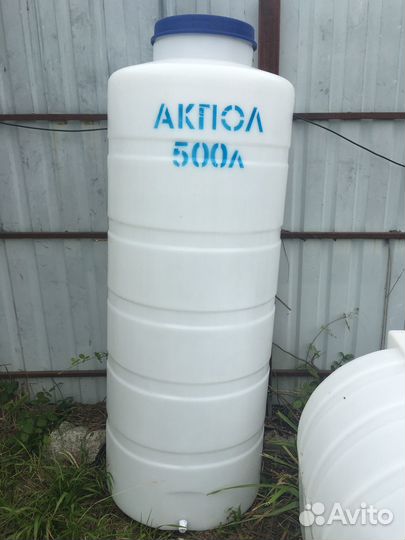 Пластиковая бочка для воды