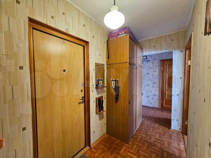 2-к. квартира, 50 м², 8/12 эт.