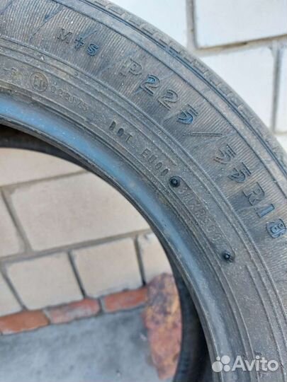 Goodyear Assurance ComforTred 225/55 R18