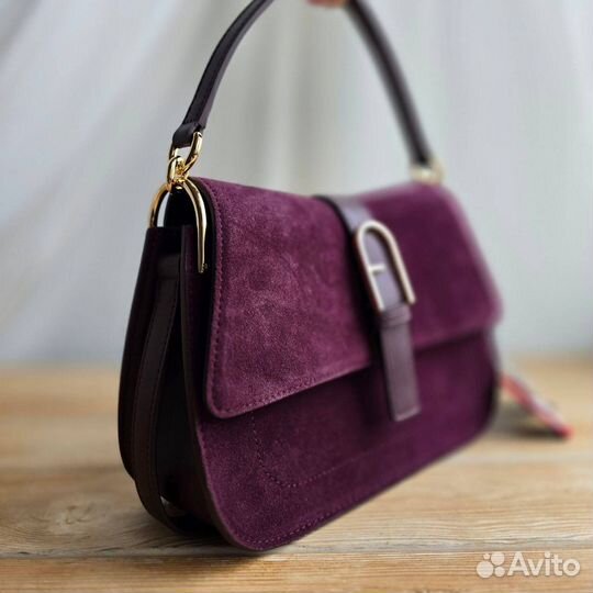 Сумка с ручкой замша и кожа Furla