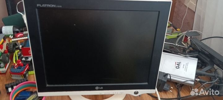 Монитор LG flatron