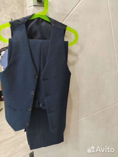 Школьный костюм синий122-128