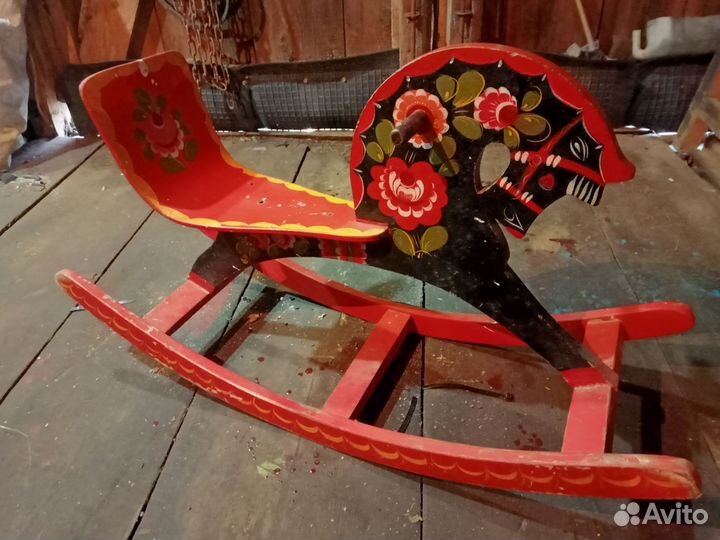 Лошадка качалка деревянная(торг)