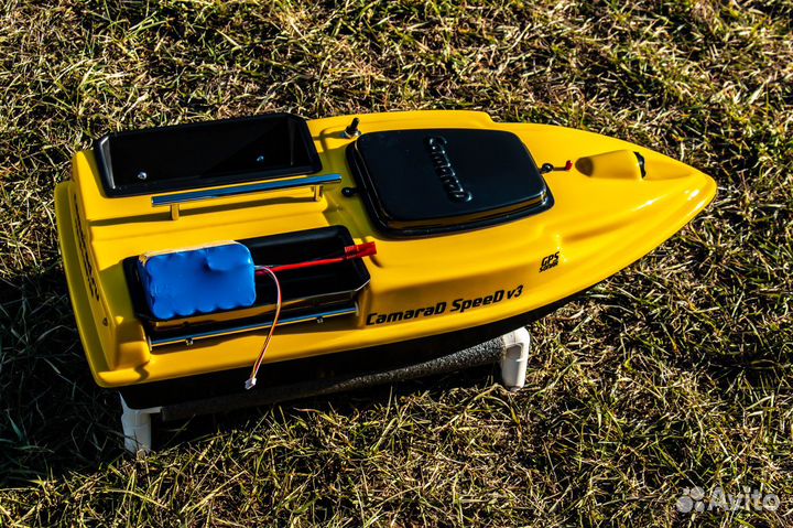 Прикормочный кораблик:навигация,глубиномер,25А акб