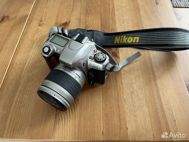 Зеркальный фотоаппарат nikon F65