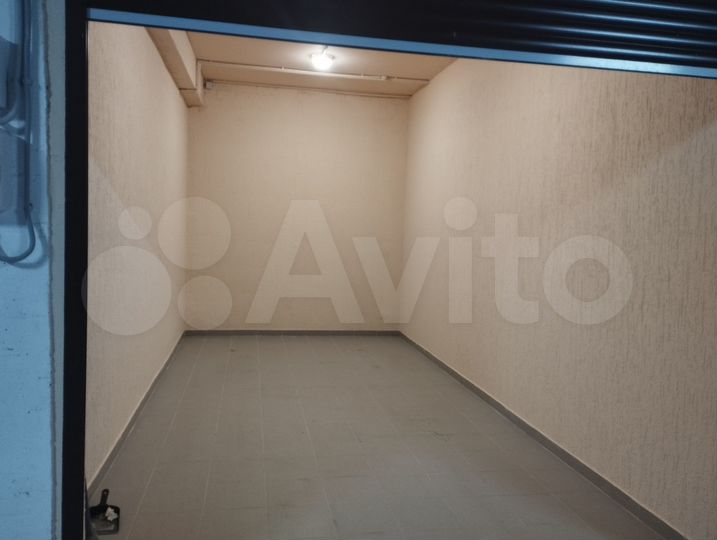 Машиноместо, 15 м²