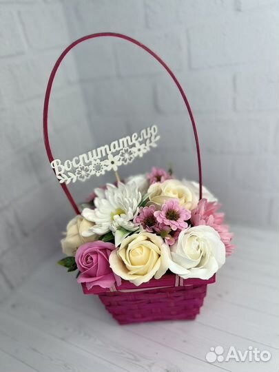 Букет в корзинке на 1 сентября/учителю