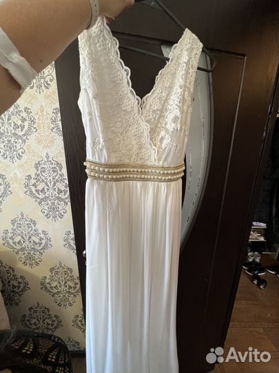 Платье вечернее