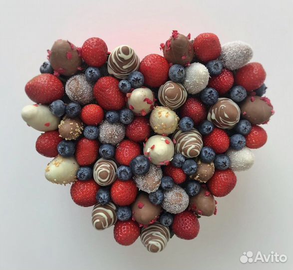 Съедобные букеты, шоколад, клубника