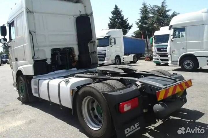 В разборке грузовик DAF, XF106 с 2015