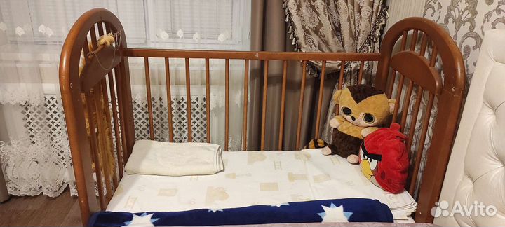 Детская кроватка