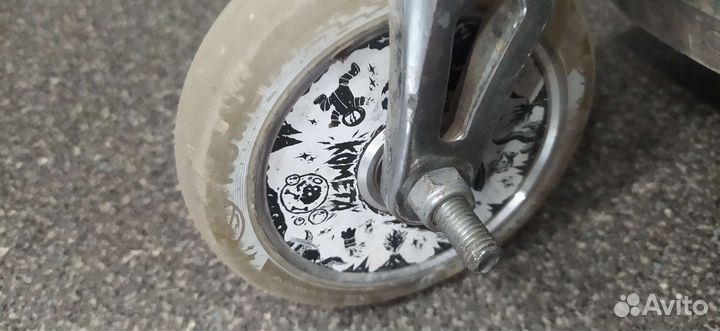 Трюковой самокат