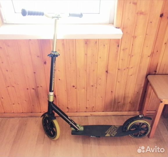 Самокат стильный