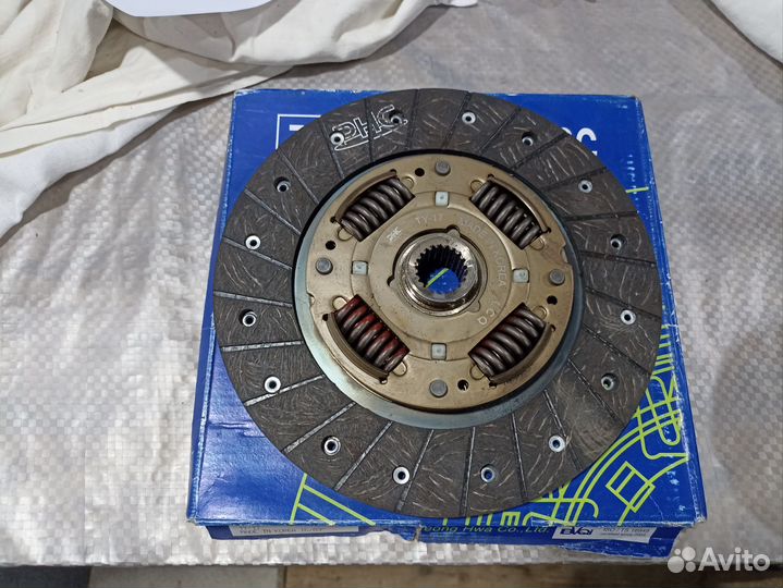 Диск сцепления на Toyota Corolla E150