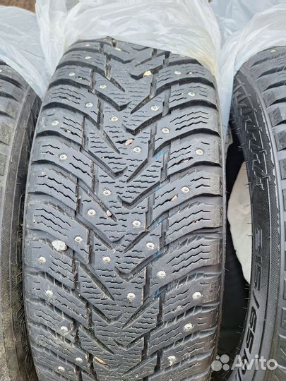 Nokian Tyres Hakkapeliitta NRW 215/65 R17 106R