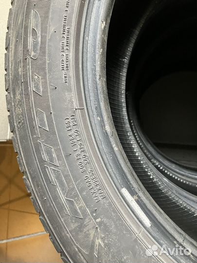 Nitto NT421Q 235/55 R18 104V