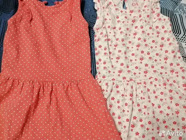 Платья на девочку C&A