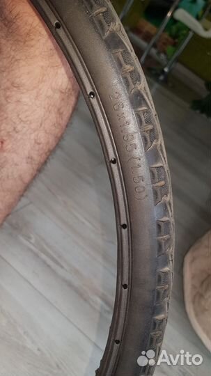 Продается безкамерная покрышка на велосипед