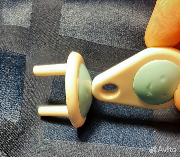 Блокираторы двери и заглушки для розеток