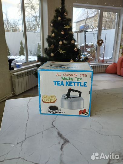 Чайник со свистком новый