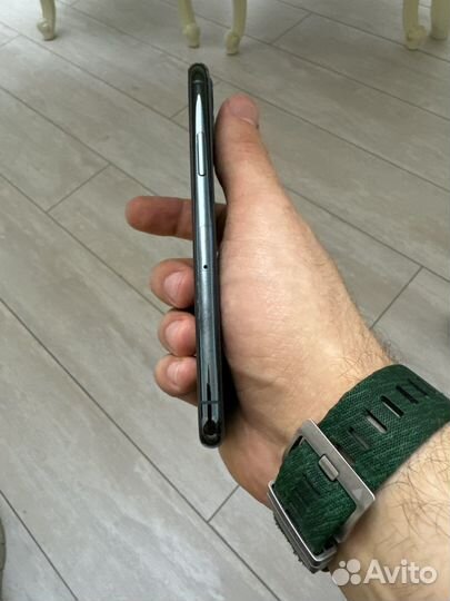 iPhone 11 Pro, 64 ГБ